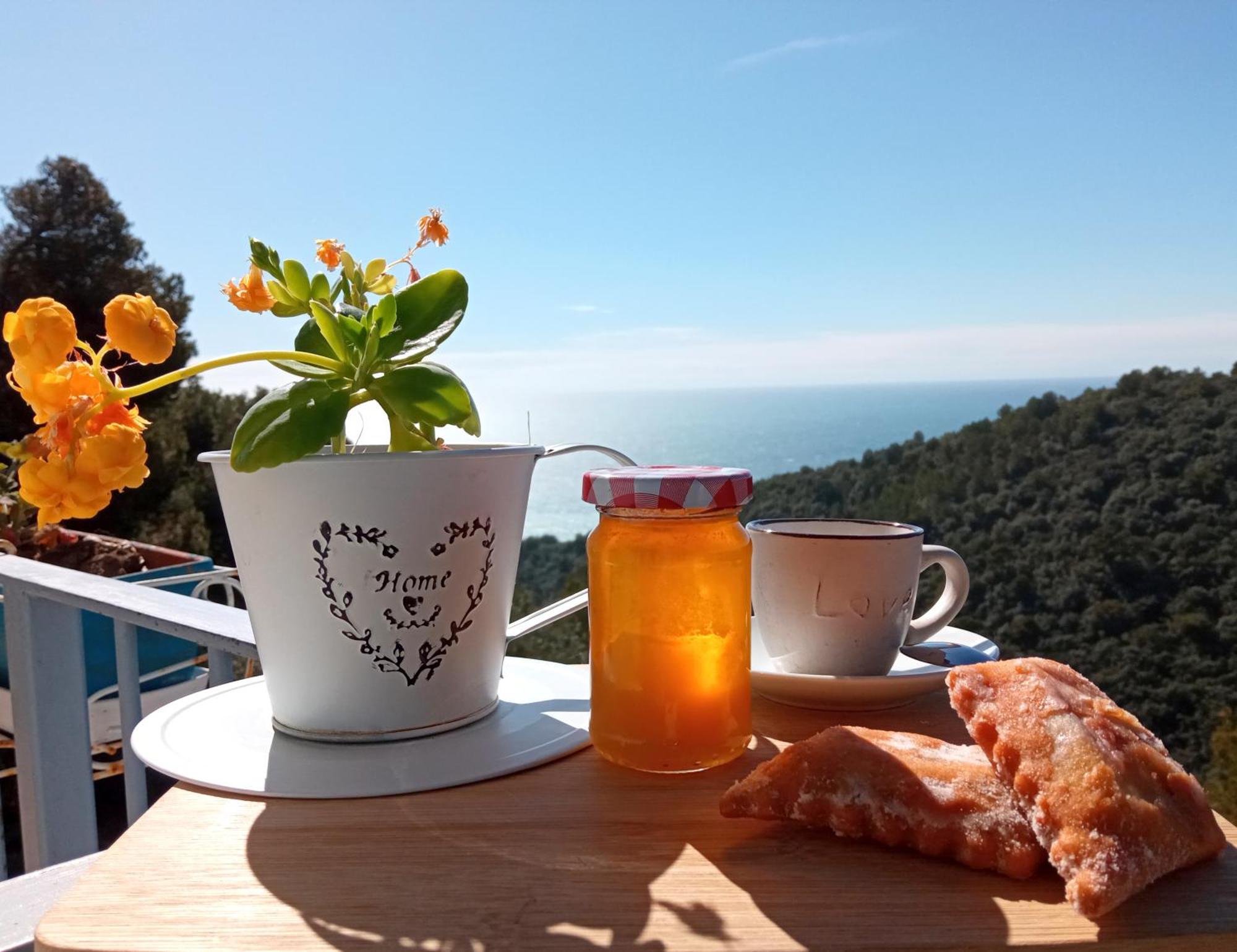 Message In A Bottle Bed And Breakfast Camporosso  Exterior foto